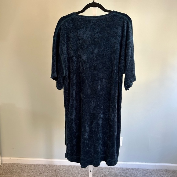 Free People Luxe Crushed Velvet Split Tunic Oversized
Tee Shirt Dress - Picture 8 of 8